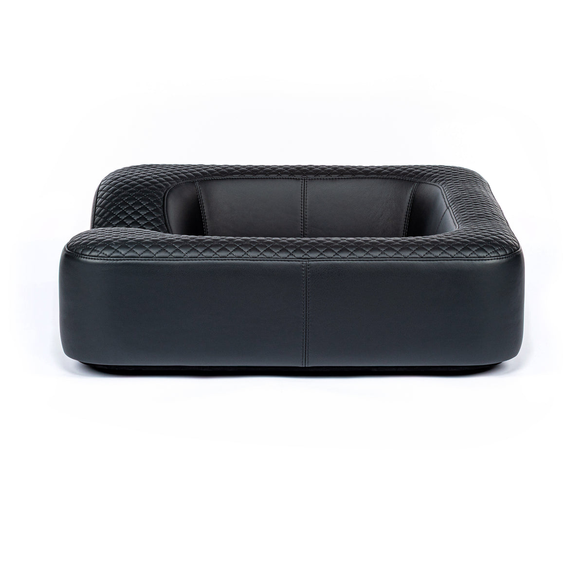 Created for a client, this professional e-commerce product photography series showcases a collection of luxury dog beds across a range of colours, sizes and distinctive stitched designs. Photographed against a clean white background from multiple angles, each image highlights the detailed craftsmanship, quilted textures, premium materials and carefully finished construction of every product.